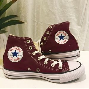 BURGUNDY CONVERSE ALL STARS